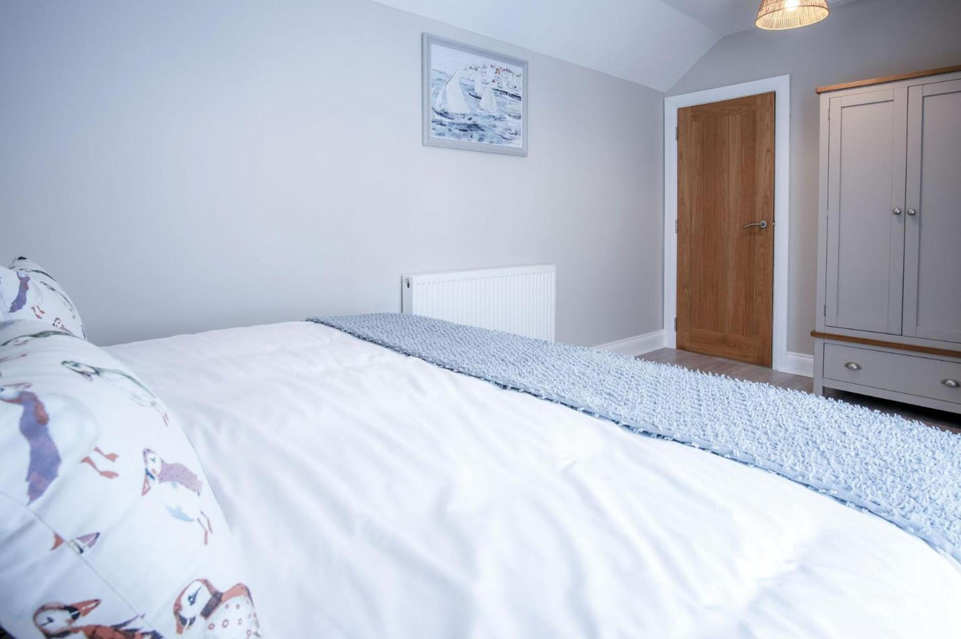 Harbour View - 2 Bedroom Apartment - Milford Haven Dış mekan fotoğraf